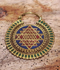 Shri Yantra Messing Ohrringe reduziert im Ganesha Online Shop