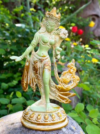 Stehende Grüne Tara Statue aus Messing