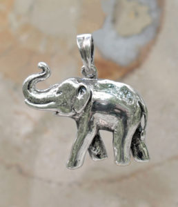 Elefant Silber Anhänger im Ganesha Online Shop