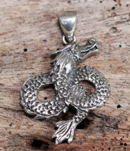 Silber Drache reduziert im Ganesha Online Shop kaufen
