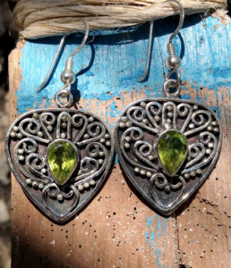 Silberohrringe mit Peridot günstig im Online Shop