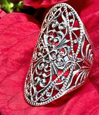 Silber Ring mit floraler Ornamentik im Ganesha Shop